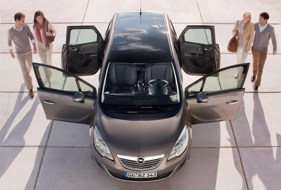  Opel Meriva 2010 года  (фото 129 из 129)